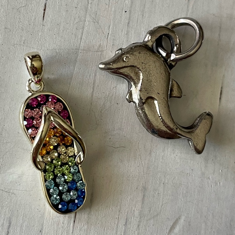 Flip flop colorful rhinestones pendant and dolphin silver tone pendant